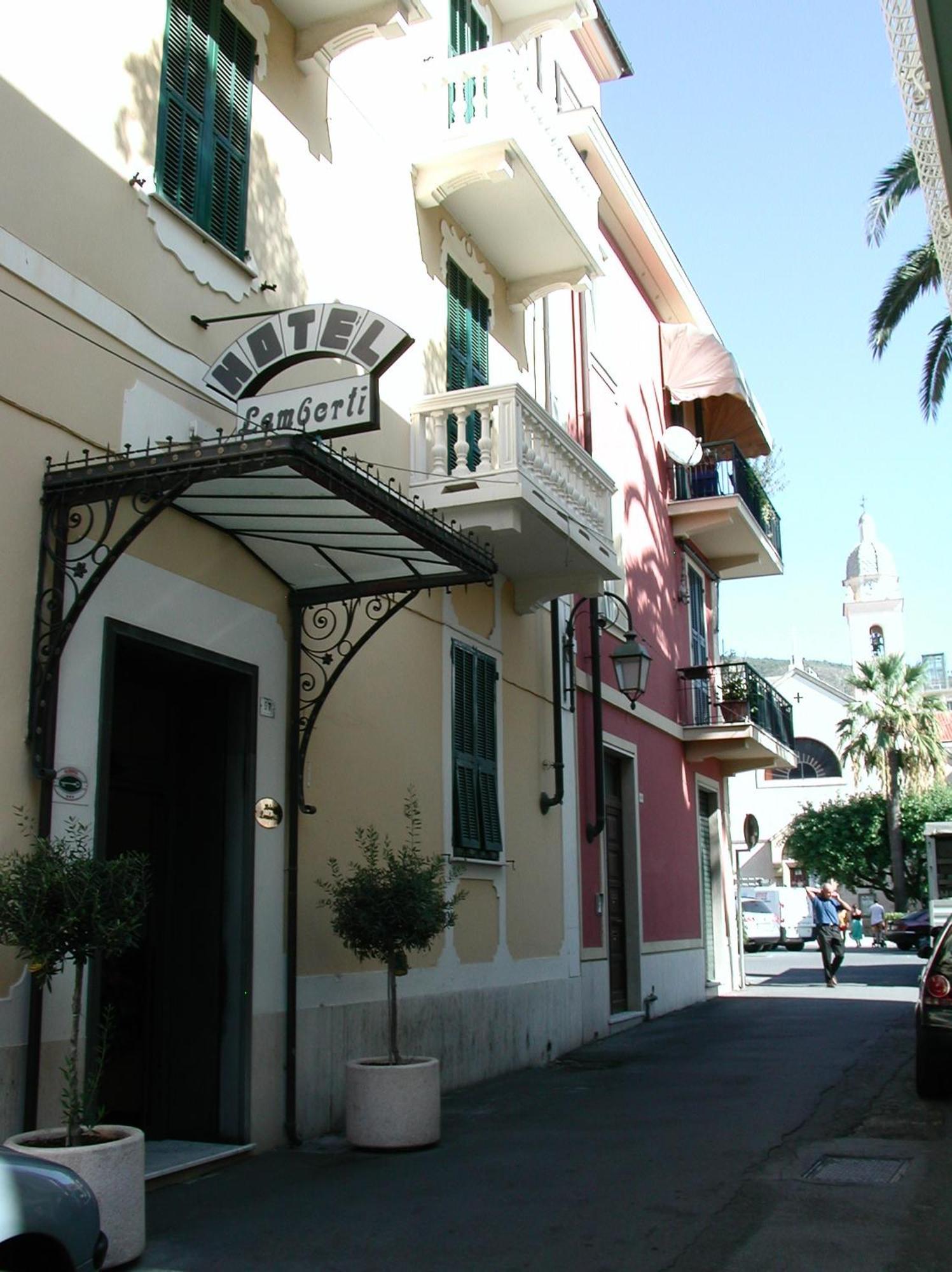 Hotel Lamberti Alassio Dış mekan fotoğraf